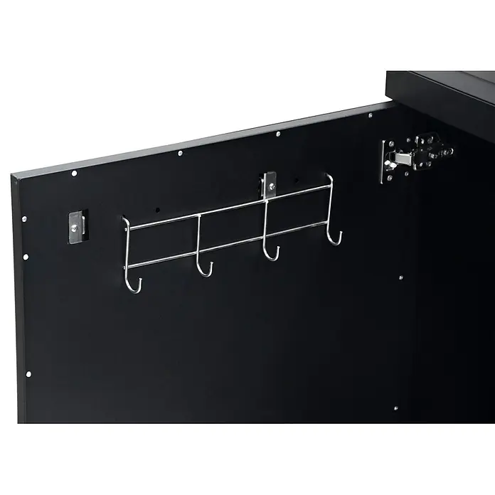 Cozze Outdoorküchen-Modul - Schwarz, B x T x H: 120 x 60 x 90 cm - Innentür eines schwarzen Schlüsselschranks mit silberner Schlüsselhakenleiste und Scharnier.