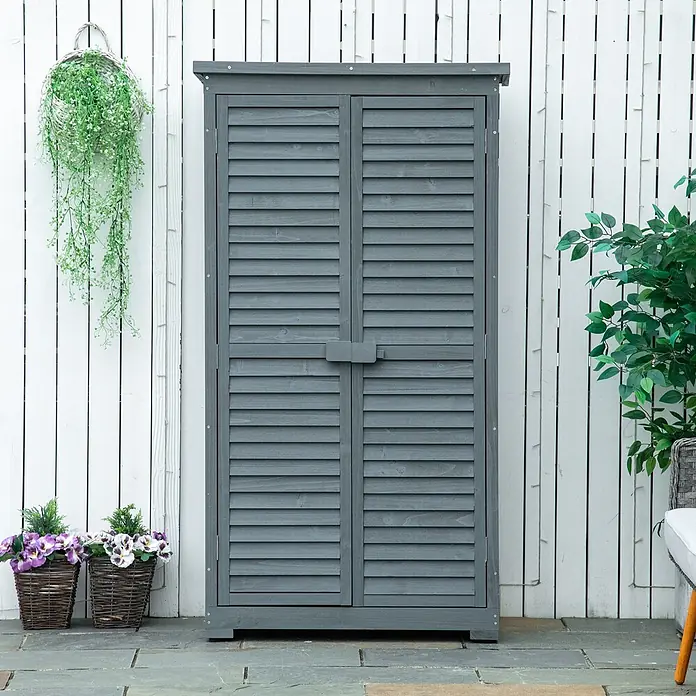 Outsunny Geräteschrank - Außenbreite inkl. Dachüberstand: 87 cm, Außentiefe inkl. Dachüberstand: 46,5 cm, Grau - Grauer Gartenschrank aus Holz mit Lamellentüren.