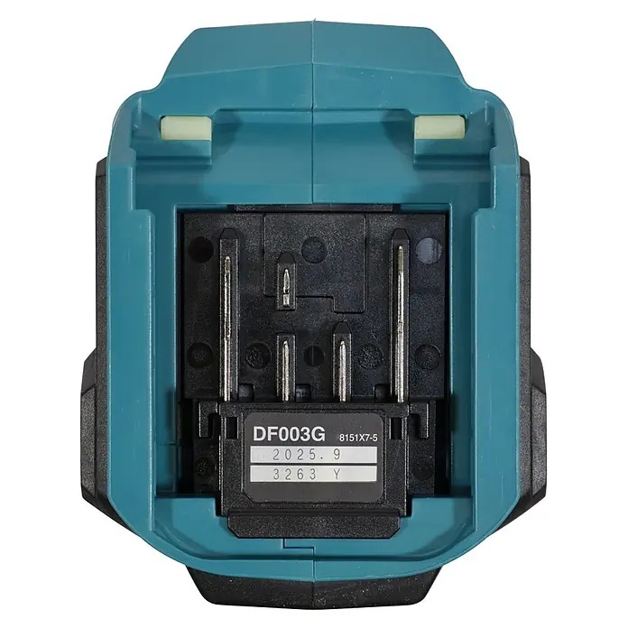 Makita XGT 40V max. Akku-Bohrschrauber DF003G - 40 V, Ohne Akku, 150 Nm - Türkis-schwarzer Akku-Adapter oder Werkzeuganschluss mit Metallkontakten und Beschriftung 'DF003G'.