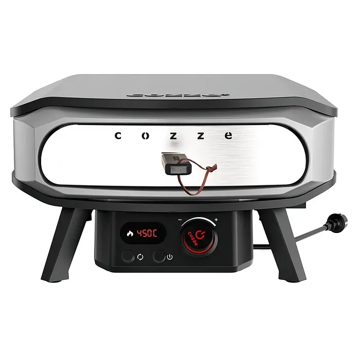 Cozze Pizzaofen Elektro Premium 17" - Grillfläche (B x T): 42,5 x 42,5 cm, 2,2 kW - Grauer und schwarzer Cozze Pizzaofen mit Digitalanzeige (450°C), Bedienknöpfen und Gasschlauch.