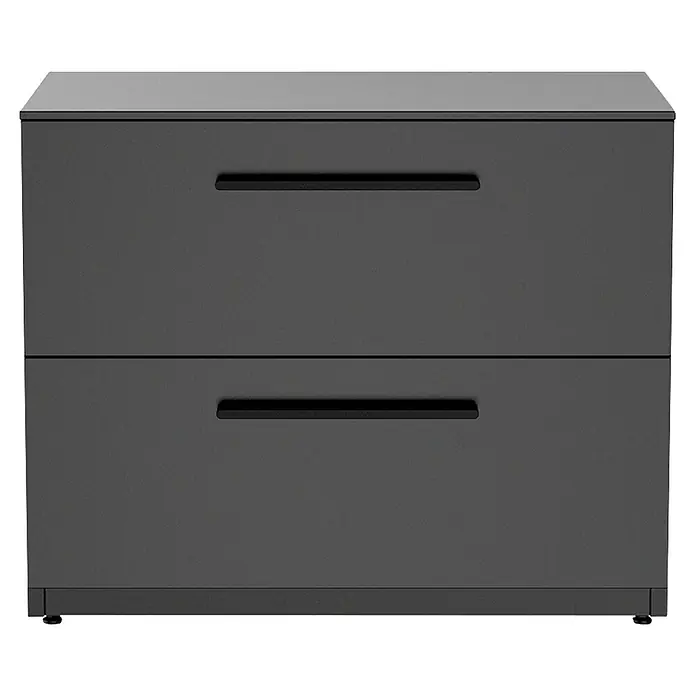 Cozze Elements Arbeitsplatte -  - Dunkelgrauer zweischübiger Schrank mit schwarzen rechteckigen Griffen und kleinen Füßen.