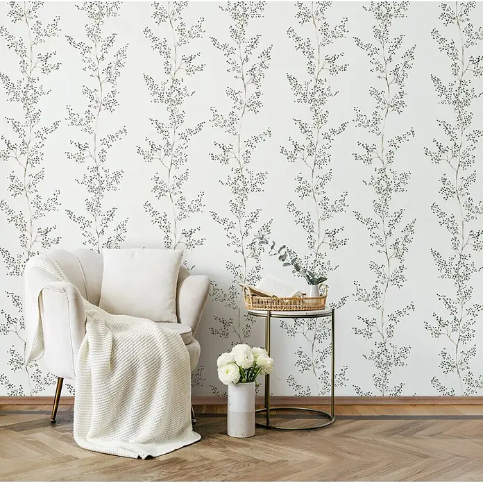 Marburg Novamur Plus Fresh UP Vliestapete Floral VIII - Grau-Grün, Floral, 10,05 x 0,53 m - Weiße Tapete mit einem zarten Muster aus dünnen botanischen Zweigen und kleinen grünen Blättern.