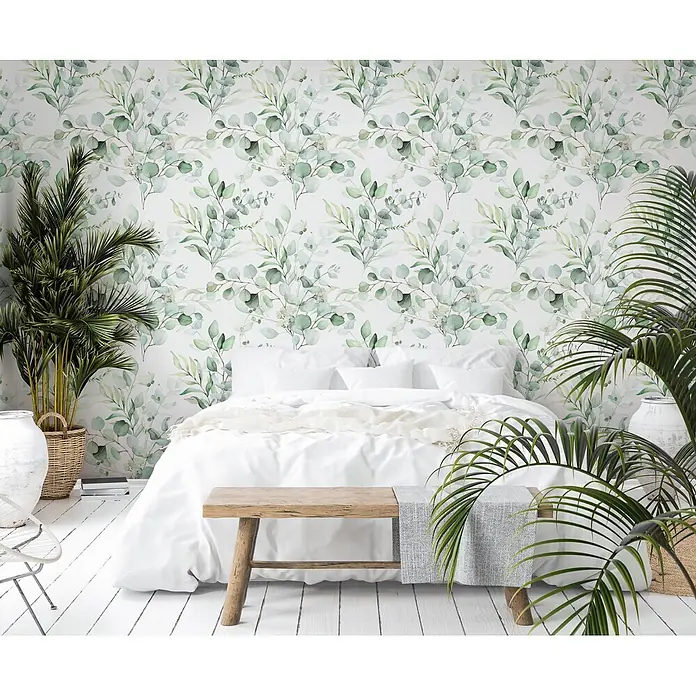 Marburg Novamur Plus Fresh UP Vliestapete Floral VI - Weiß-Grün, Floral, 10,05 x 0,53 m - Botanische Tapete mit Muster aus grünen Eukalyptus- und Blattzweigen, die ein ruhiges Schlafzimmer verschönert.