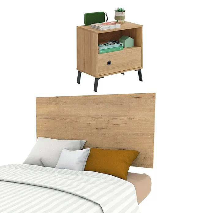 Muebles Pitarch Camila Cabecero de cama con mesita - 2 pzs., Roble gold - Mesita de noche de madera clara con patas negras, estante abierto, cajón y cabecero a juego con cama y ropa de cama a rayas.