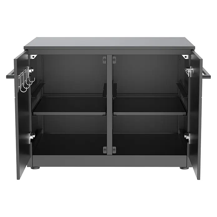 Cozze Elements Outdoorküchen-Modul Seitenschrank - Schwarz, B x T x H: 90 x 60 x 66,5 cm, Stahl - Dunkelgrauer/schwarzer Outdoor-Barschrank mit zwei offenen Türen, der Innenregale und seitliche Griffe zeigt.