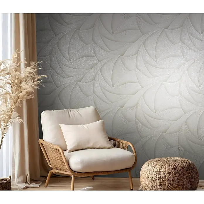 Marburg Ritus Vliestapete Grafik - Beige, Grafisch, 10,05 x 0,53 m - Helle, strukturierte Tapete mit wirbelndem, organischem Muster an einer Wand, die einen eleganten Hintergrund bildet.