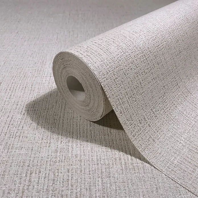 Marburg Vliestapete Novamur Naomi Uni III - Beige, Uni, 10,05 x 0,53 m - Hellbeigefarbene strukturierte Tapetenrolle mit Leinenoptik, teilweise abgerollt.