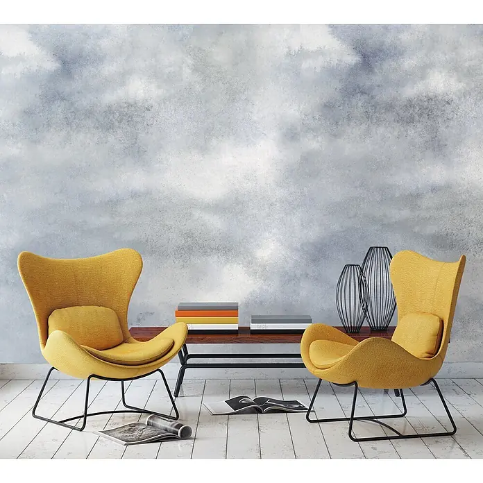 Marburg Smart Art Aspiration Fototapete Wolken I - B x H: 212 x 270 cm, Vlies, Grau - Zwei senfgelbe Sessel mit schwarzen Metallgestellen in einem modernen Wohnzimmer.