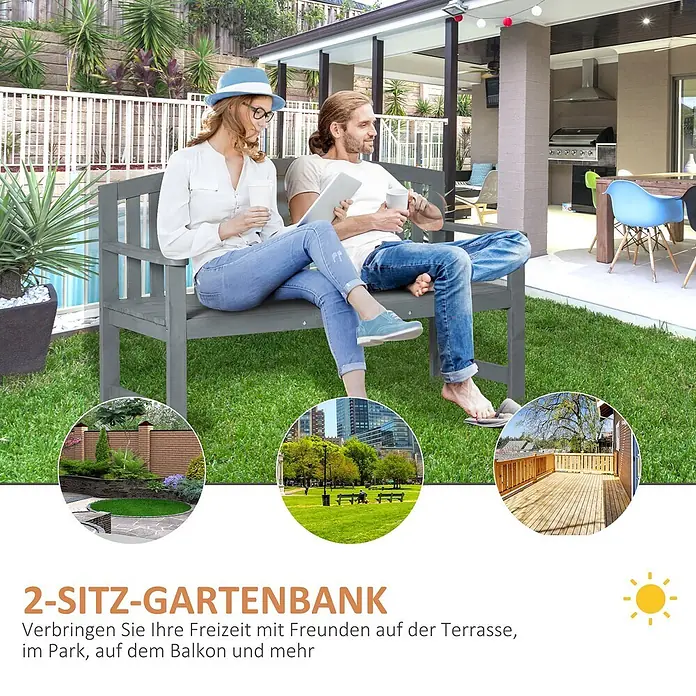 Outsunny Gartenbank - Tannenholz, Grau - Zwei Personen entspannen auf einer grauen 2-Sitzer Gartenbank im Freien, ideal für Terrasse, Park oder Balkon.