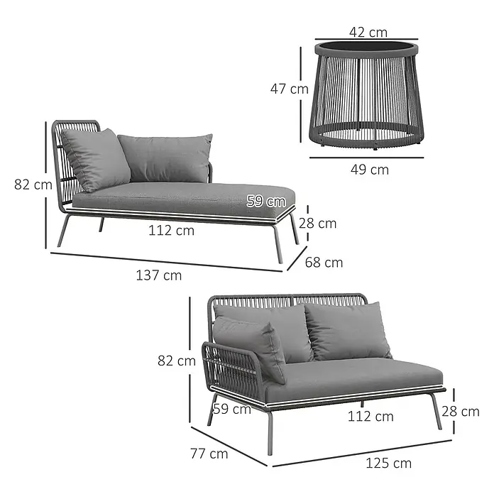 Outsunny Loungemöbel-Set - 4 -tlg., PE-Rattan, Polyester, Stahlrahmen, Sitzkissen, Hellgrau - Graue Outdoor-Lounge-Möbel: ein Tagesbett, ein Ecksofa und ein runder Beistelltisch mit geflochtenen Details und hellgrauen Kissen, Maße sind angegeben.