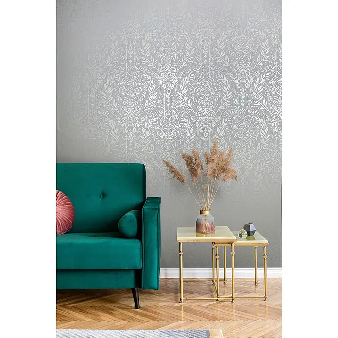 Marburg Vliestapete Novamur Oriana Floral I - Grau-Blau, Floral, 10,05 x 0,53 m - Graue Tapete mit schimmerndem silbernen Blumen- und Blattmuster, die einem Raum eine elegante Note verleiht.