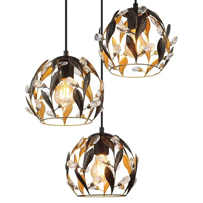 Globo Pendelleuchte Mika - 40 W, Ø x H: 4 x 150 cm, E27 - Drei verzierte schwarz-goldene Pendelleuchten mit Blätterakzenten und klaren Kristallen, mit sichtbarer Glühbirne.