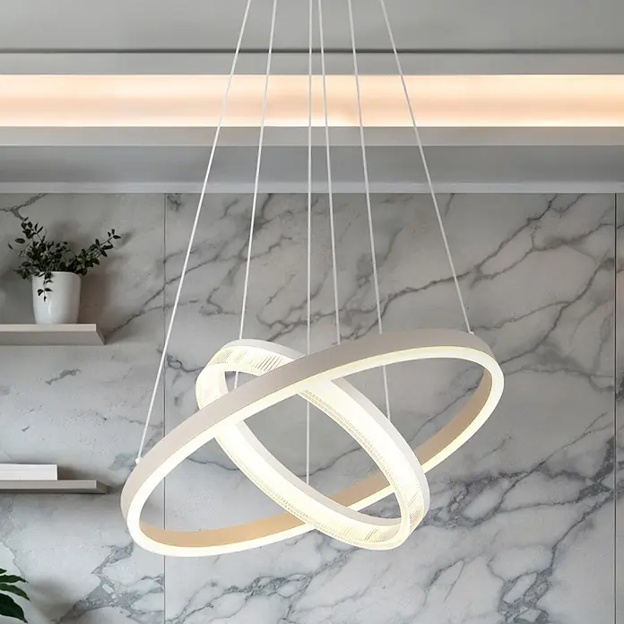 Globo LED-Pendelleuchte rund Zara - 30 W, Ø x H: 500 x 1.500 mm, Warmweiß - Moderne weiße LED-Pendelleuchte mit ineinander verschlungenen kreisförmigen Ringen, von der Decke hängend.