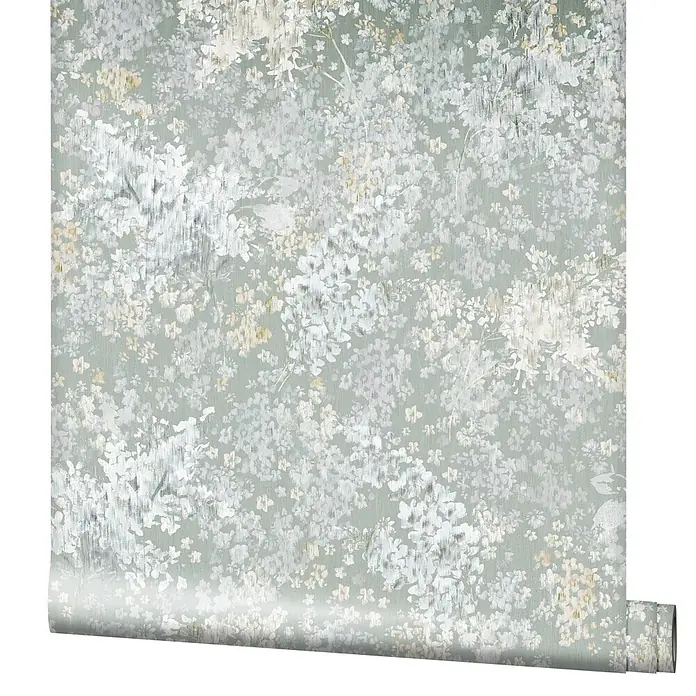 Marburg Flora Vliestapete Floral - Grau-Weiß, Floral, 10,05 x 0,53 m - Florale Tapetenrolle mit weißen und hellgelben Blumen auf hellgrünem Grund, teilweise abgerollt.