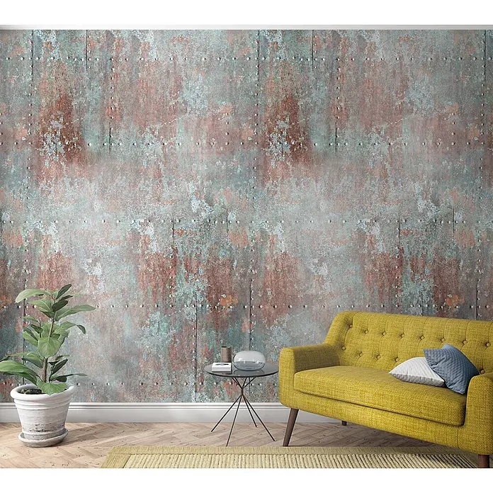 Marburg Smart Art Easy Fototapete Holzoptik - B x H: 159 mm x 270 cm, Vlies, Grau-Rot - Tapete mit rostigem Metall-Look und Nieten, die eine Wohnzimmerwand bedeckt und eine industrielle Ästhetik schafft.