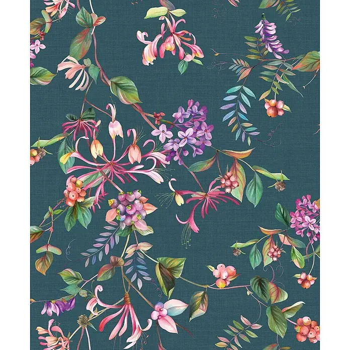 Marburg Flora Vliestapete Floral I - Blau-Grün, Floral, 10,05 x 0,53 m - Nahtloses botanisches Muster mit rosa und violetten Blüten, Beeren und grünen Blättern auf dunkelblaugrünem Texturhintergrund.
