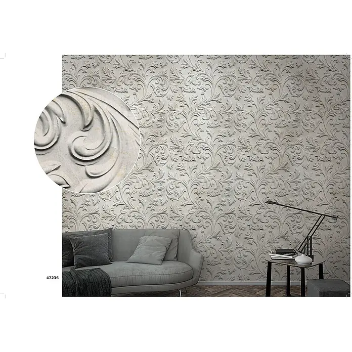 Marburg Smart Art Aspiration Fototapete Ornamental I - B x H: 159 mm x 270 cm, Vlies, Beige - Geprägte hellgraue Tapete mit opulentem Blumenmuster, in einem Wohnzimmer gezeigt.