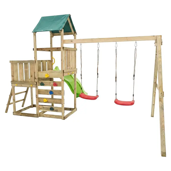 Max Play Kinderspielturm 3.2 - L x B x H: 395 x 356 x 262 cm, Natur - Outdoor-Holzspielplatz mit grünem Dach, Rutsche, Klettergriffen und zwei roten Schaukeln.