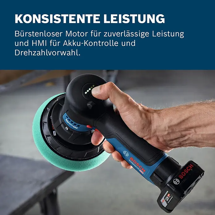 Bosch Professional Akku-Poliermaschine GPX 12V-125 - 12 V, Ohne Akku, Leerlaufdrehzahl: 1.400 U/min - 7.000 U/min - Eine Hand hält einen blauen Bosch Akku-Polierer mit grünem Pad und HMI für Akku- und Drehzahlkontrolle.
