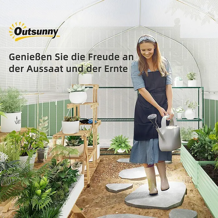 Furnicato Gewächshaus PE-Abdeckung - 200 x 300 cm, Material Seitenwand: Stahl, 14 mm, Grau - Frau gießt Pflanzen mit einer grauen Kanne im Gewächshaus voller Topfpflanzen und Regale.