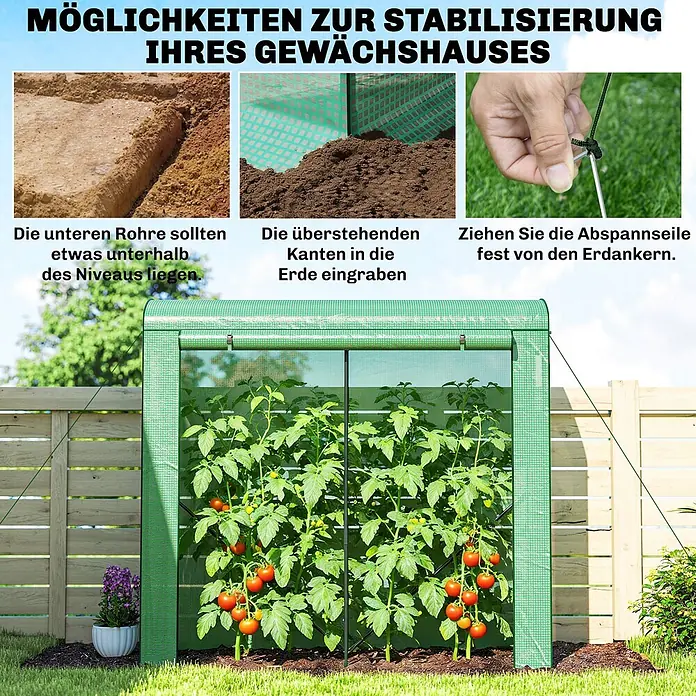 Outsunny Gewächshaus - 200 x 75 cm, Material Seitenwand: Kunststoff, 0,3 mm, Dunkelgrün - Grünes Gewächshaus mit Tomatenpflanzen im Garten, zeigt Stabilisierungsmethoden wie Kanten eingraben und Erdanker.