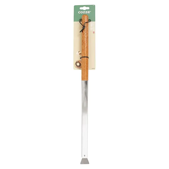 Cozze Grillbürste - Länge: 63 cm - 60 cm Pizzawender mit Holzgriff und Edelstahlklinge auf grüner und beiger 'cozze'-Verpackung.