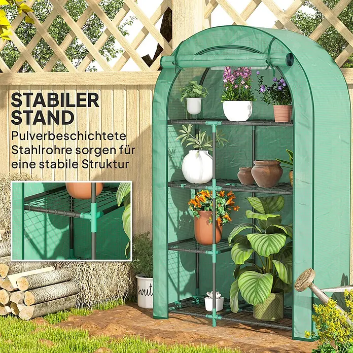 Outsunny Gewächshaus - 100 x 45 cm, Material Seitenwand: Kunststoff, 0,3 mm, Dunkelgrau - Grünes, bogenförmiges Mini-Gewächshaus mit Netzregalen und Topfpflanzen, in einem Garten platziert.