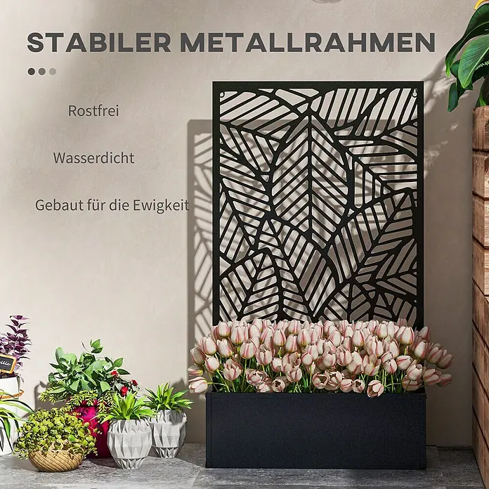 Outsunny Hochbeet - 61 x 23 x 113 cm, Metall, Schwarz - Schwarzer Metall-Pflanzkübel mit dekorativem Blättermuster-Sichtschutz, gefüllt mit rosa Tulpen.