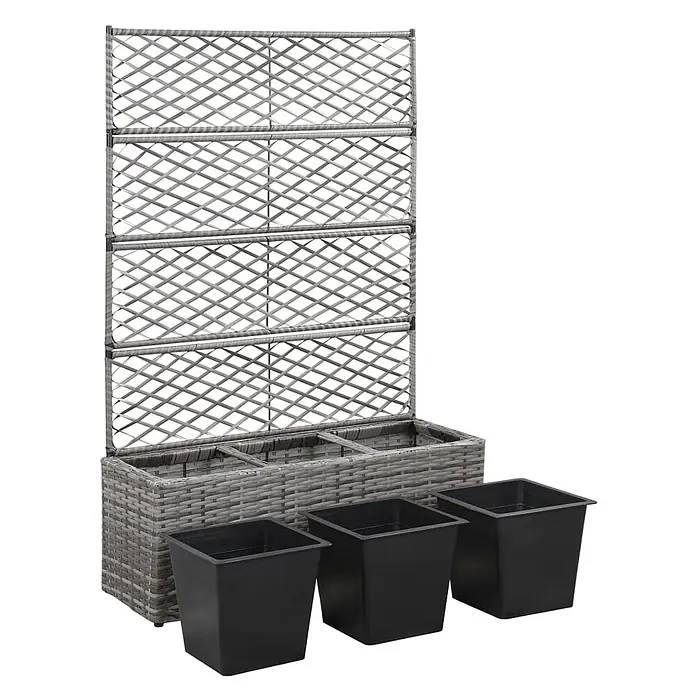Furnicato Hochbeet - 83 x 30 x 130 cm, Kunststoff, Grau - Grauer Rattan-Pflanzkasten mit Spalier und drei schwarzen Kunststofftöpfen.