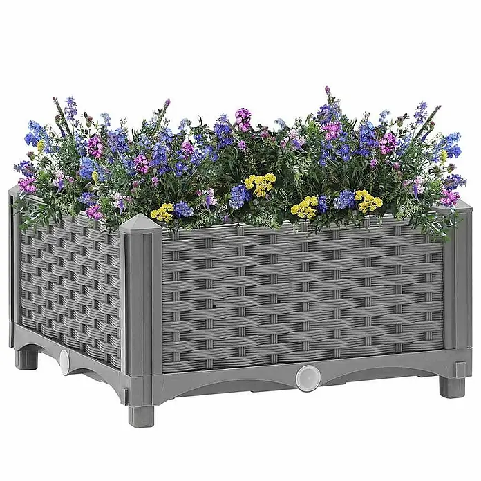 Furnicato Hochbeet - 40 x 40 x 23 cm, Kunststoff, Hellgrau - Grauer Pflanzkübel in Korboptik auf Beinen, gefüllt mit bunten Blumen.