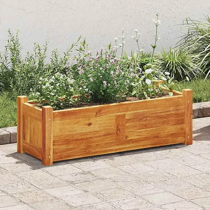 Furnicato Hochbeet - 46.200 x 76 x 25 cm, Holz, Braun - Rechteckiges Holz-Pflanzgefäß, gefüllt mit blühenden Pflanzen, auf einer gepflasterten Terrasse.