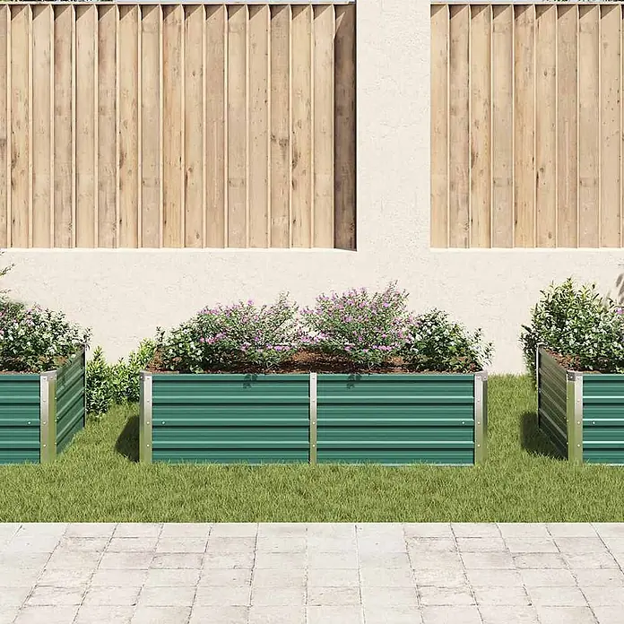 Furnicato Hochbeet - 80 x 160 x 45 cm, Metall, Grün - Grüne Hochbeete aus Metall, bepflanzt mit Blumen im Garten.