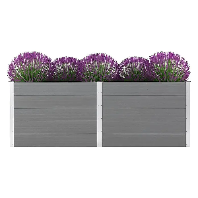 Furnicato Hochbeet - 50 x 250 x 91 cm, Verbundwerkstoff, Grau - Grauer Latten-Pflanzkasten mit silbernen Vertikalakzenten, gefüllt mit leuchtend violetten Pflanzen.