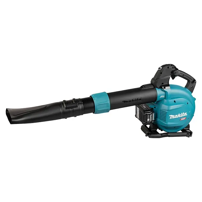 Makita XGT 40V max. Akku-Gebläse UB003GZ - 40 V, Ohne Akku, Blasgeschwindigkeit: 68 m/s - Makita Akku-Laubbläser in Schwarz und Türkis, mit sichtbarem Akkupack, einsatzbereit.