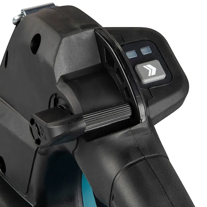 Makita XGT 40V max. Akku-Gebläse UB003GZ - 40 V, Ohne Akku, Blasgeschwindigkeit: 68 m/s - Nahaufnahme eines schwarz-türkisen Elektrowerkzeuggriffs mit grauen Bedientasten, darunter eine mit Doppelpfeil, und einem strukturierten Hebel.