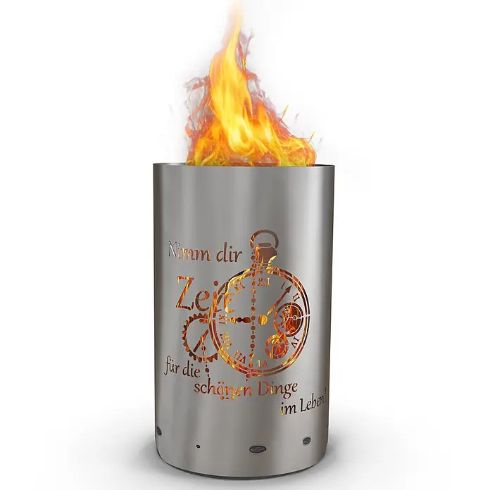 TiKo-Design Holzkohlegrill Feuertonne-Zeit - Grau - Zylindrische Feuerstelle aus Edelstahl mit Flammen, geätzt mit Uhr und deutschem Text.