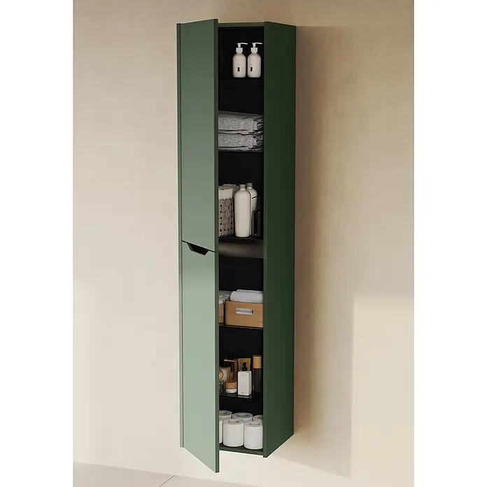 VitrA Integra Square Hochschrank - B x T x H: 40 x 37 x 180 cm, Moosgrün, Inklusive 4 Glaseinlegeböden, DIN Anschlag: Links - Hoher, zweifarbiger grüner Badschrank mit geöffneten Türen, der Toilettenartikel, Handtücher und Toilettenpapier im Inneren zeigt.