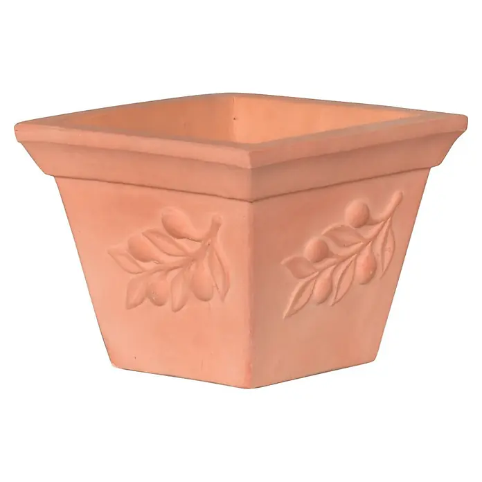 Pflanztopf Terra Olive - Außenmaß (L x B x H): 22 x 22 x 18 cm, Naturmaterialien, Terrakotta - Quadratischer Terrakotta-Pflanztopf mit geprägtem Olivenzweig-Dekor an den Seiten.