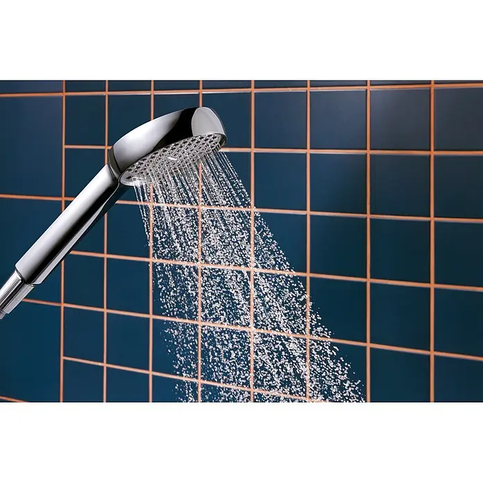 Hansgrohe Teleducha Activera Select S - Diámetro: 9,5 cm, Cromo - Cabezal de ducha cromado rociando agua.