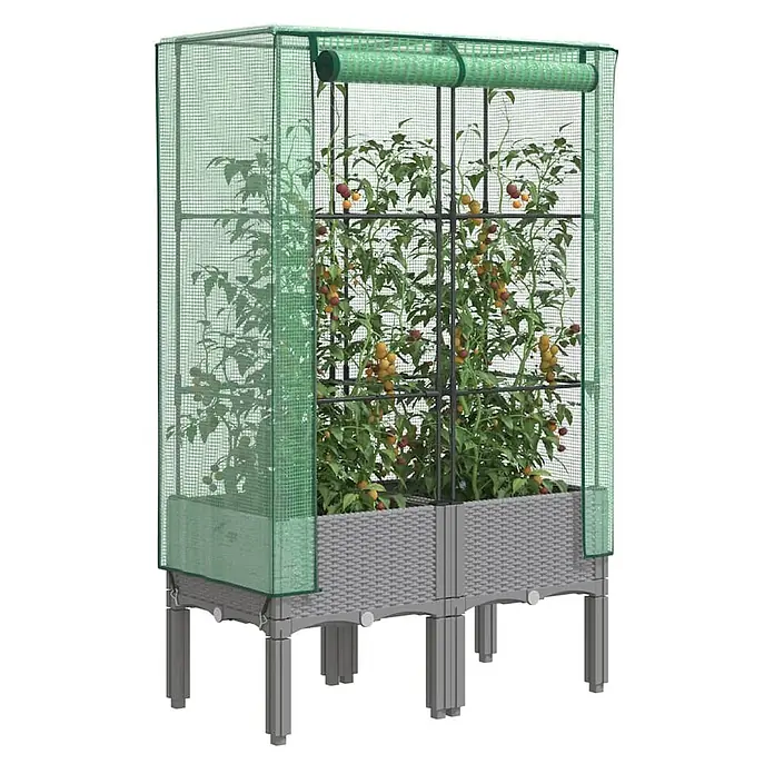 Furnicato Hochbeet Inklusive Gewächshaus-Aufsatz - 80 x 40 x 110 cm, Kunststoff, Hellgrau - Grüner Gewächshausaufsatz aus Netzstoff über einem grauen Hochbeet in Rattan-Optik mit fruchttragenden Pflanzen.