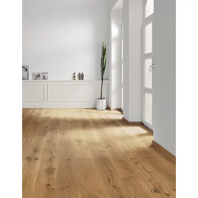 LOGOCLIC Parkett - Eiche versiegelt matt, Landhausdiele, 2.200 x 180 x 11 mm - Heller Holzboden mit natürlicher Maserung und Ästen.