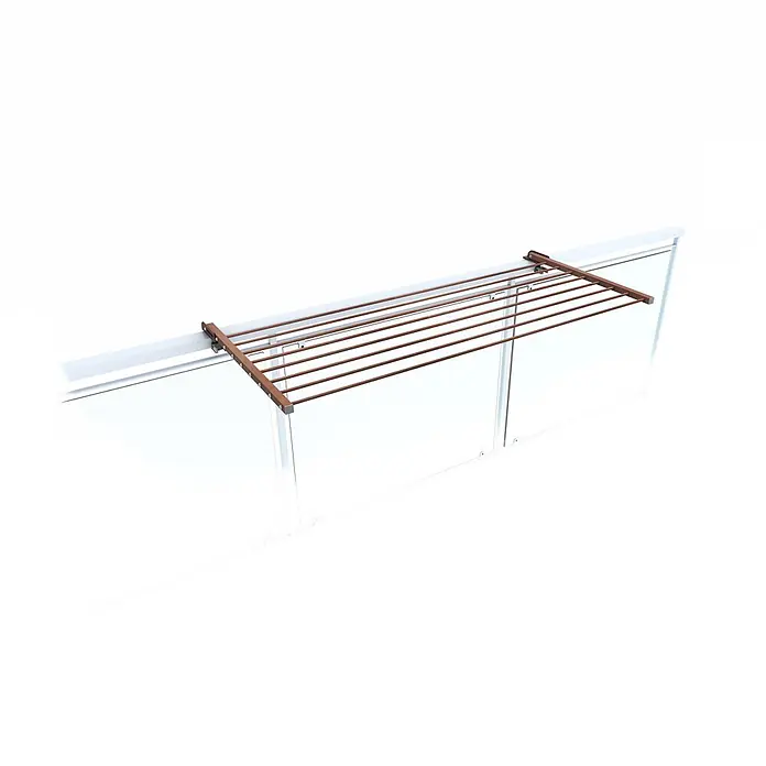 Foxydry Wandwäschetrockner Duo 100 Corten - 102 cm, Farbe: Corten-Optik - Bronzefarbener Wäscheständer mit mehreren Stäben, an einem weißen Rahmen an einem Glasgeländer montiert.