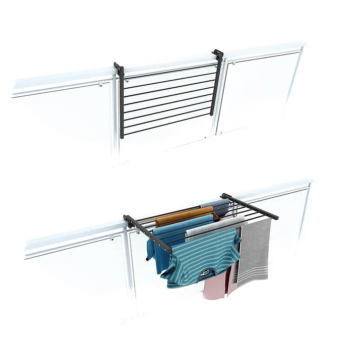 Foxydry Wandwäschetrockner Duo 80 Anthrazit - 82 cm, Farbe: Anthrazitschwarz - Schwarzer Balkon-Wäscheständer an weißem Geländer, leer und mit Kleidung zum Trocknen gezeigt.