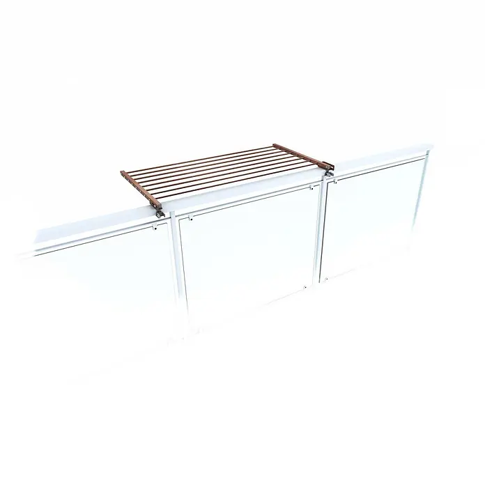 Foxydry Wandwäschetrockner Duo 100 Corten - 102 cm, Farbe: Corten-Optik - Brauner Wäscheständer aus Holzlatten, auf einem weißen Glasgeländer montiert.