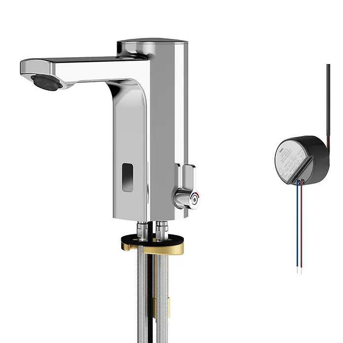 KWC Standventil KWC AR Standbatterie, F5, elek., Mischer, 5l, UP-Netzteil 230 VAC - Messing poliert verchromt - Verchromte Sensorarmatur mit sichtbaren internen Bauteilen und separater Steuereinheit.