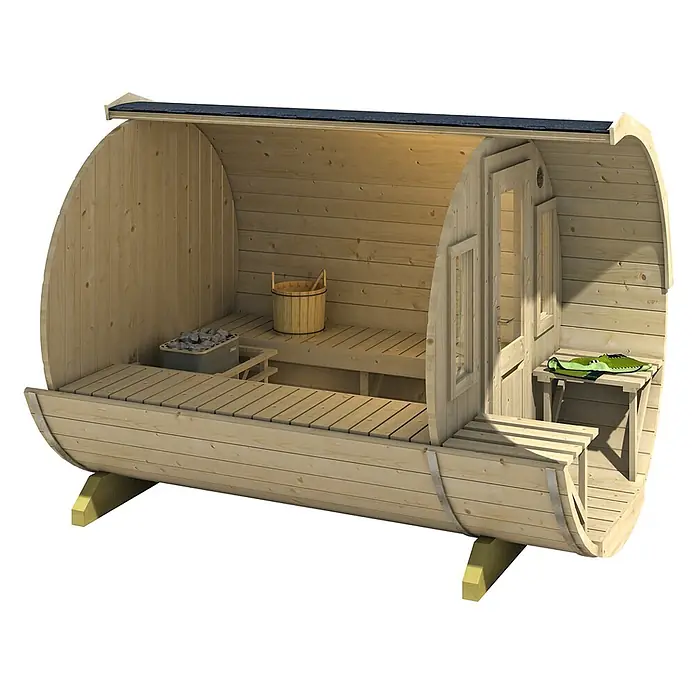FinnTherm Fasssauna Sam - Holz, L x B x H: 280 x 22 x 231 cm - Hölzerne Fasssauna mit Schnittansicht, die den Saunaraum mit Heizung und Eimer sowie einen Vorraum mit Bank und Flip-Flops zeigt.