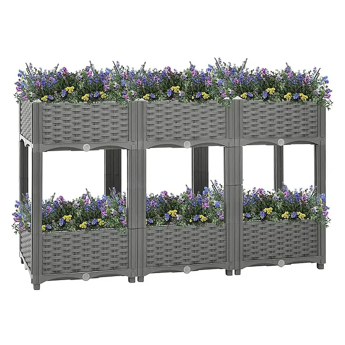 Furnicato Hochbeet - 120 x 40 x 71 cm, Kunststoff, Hellgrau - Zweistufiges graues Hochbeet aus Rattan-Kunststoff mit drei Abteilen, gefüllt mit bunten Blumen.
