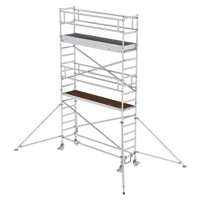 Munk Rollgerüst Aluminium-Rollgerüst mit Ausleger 3,00x0,75m Plattform 6,47m AH - Arbeitshöhe: 6.350 m - Hohes Aluminium-Rollgerüst mit zwei dunklen Holzplattformen, Kreuzstreben und Auslegern auf Lenkrollen für Stabilität.