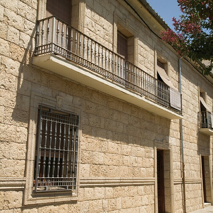 Panel de piedra antracita para revestimiento de fachadas o muros 60x30