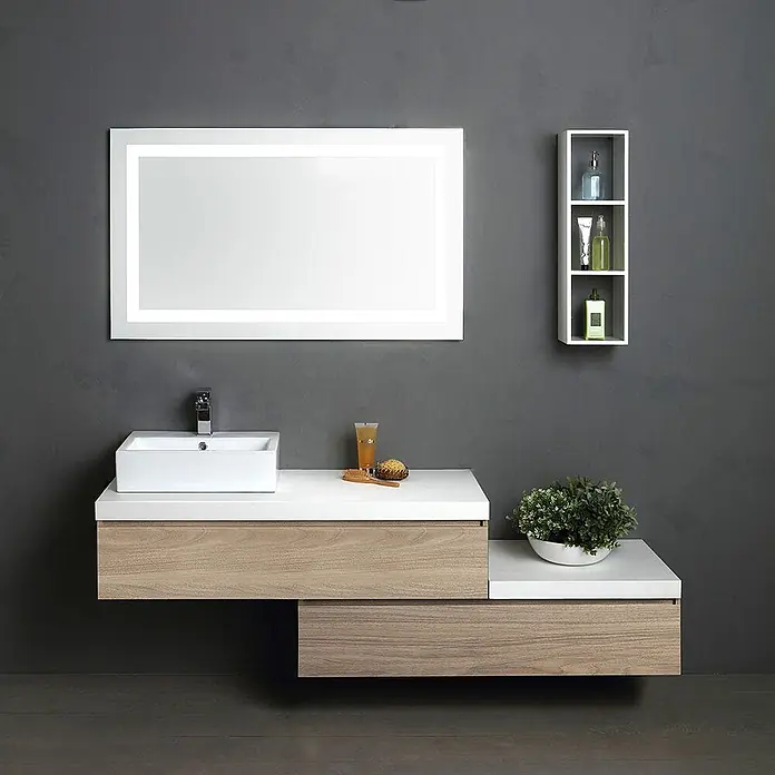 Kiamami Valentina Badmöbel-Set - Helles Holz - Modernes Badezimmer-Waschtischset: schwebende Holzeinheit mit Waschbecken, beleuchtetem Spiegel und Ablageregal.